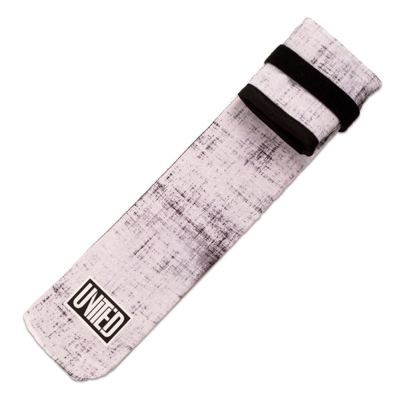 United Martial Arts Gear Genesis Nunchucks Weapons Case White Grunge Full